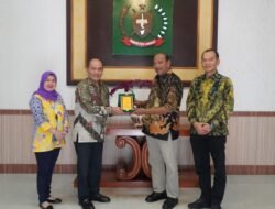 Bank Sumut Stabat Serahkan CSR ke Pemkab Langkat