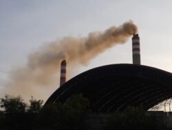Daftar Hitam 20 PLTU Paling Berbahaya di Indonesia
