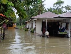 Tiga Hari Hujan, Jalan dan Pemukiman Warga Stabat Tergenang