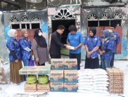 Pimpinan DPRD Sumut Ricky Anthony Bantu Korban Kebakaran di Sambirejo