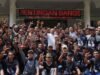 May Day, Bupati Langkat Duduk Bersama Dengan Massa Aksi May Day Buruh