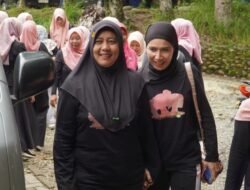 Ny. Endang Syah Afandin Ajak DWP Langkat Jadi Pelopor Pelestarian Lingkungan